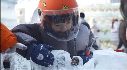 冻一天的儿童电话手表还能正常工作么凯发K8国际版冰雪世界极寒挑战 冰